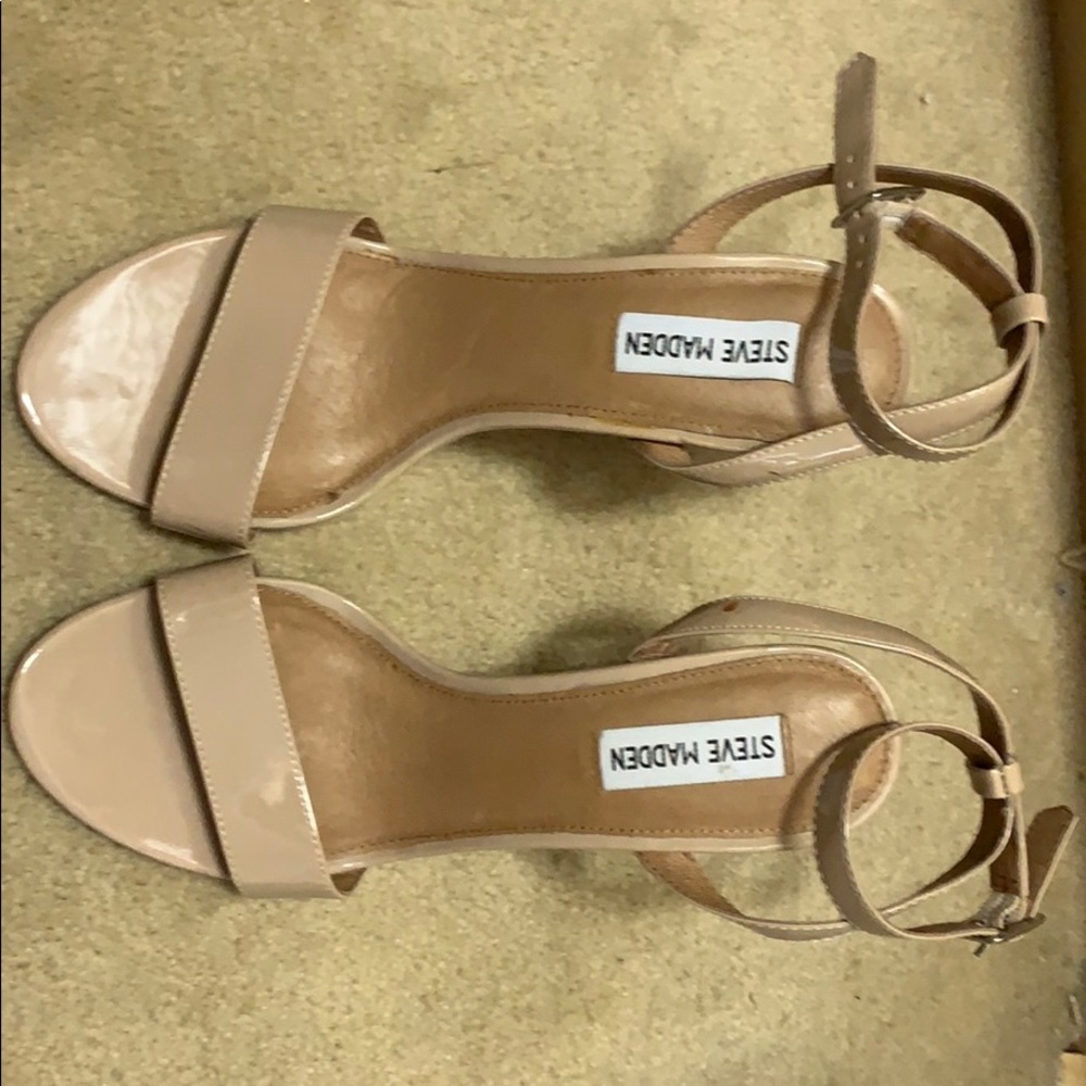 Provence pump sandals from Steve Madden